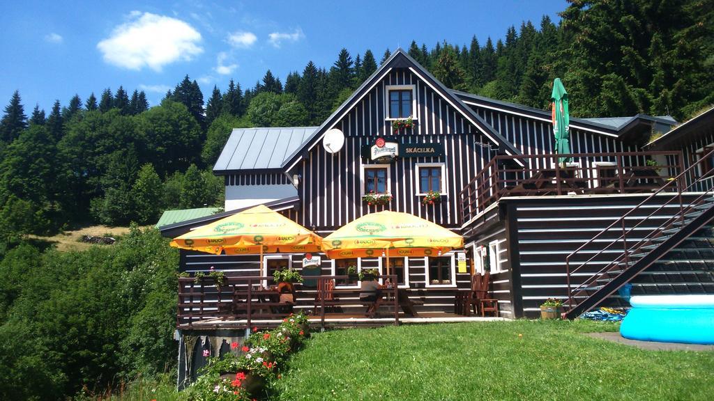 Horska Chata Skacelka Rokytnice nad Jizerou Luaran gambar